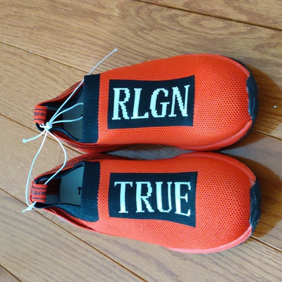 True Religion boys light sneakers - Picture 6 of 6